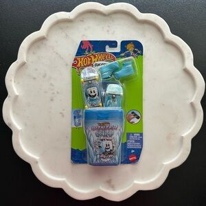 Hot Wheels Skate ~ Winter Grind